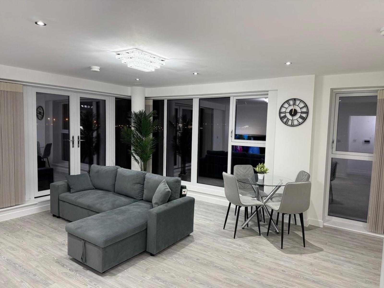 Serenity Waterfront 2 Bed Apartment Northfleet Экстерьер фото