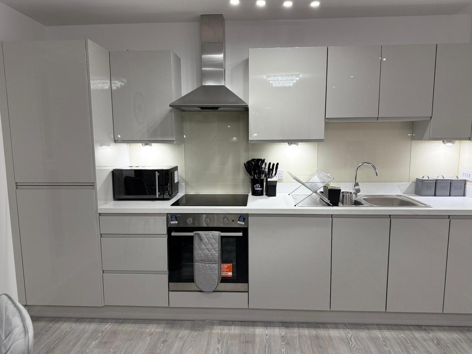 Serenity Waterfront 2 Bed Apartment Northfleet Экстерьер фото