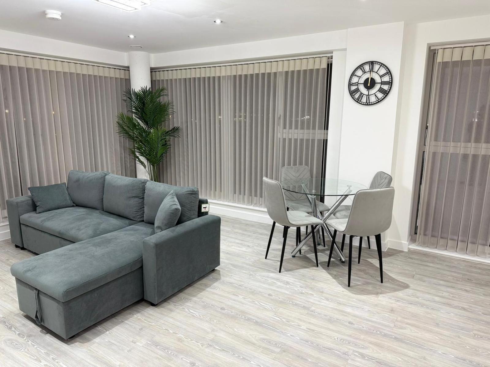 Serenity Waterfront 2 Bed Apartment Northfleet Экстерьер фото