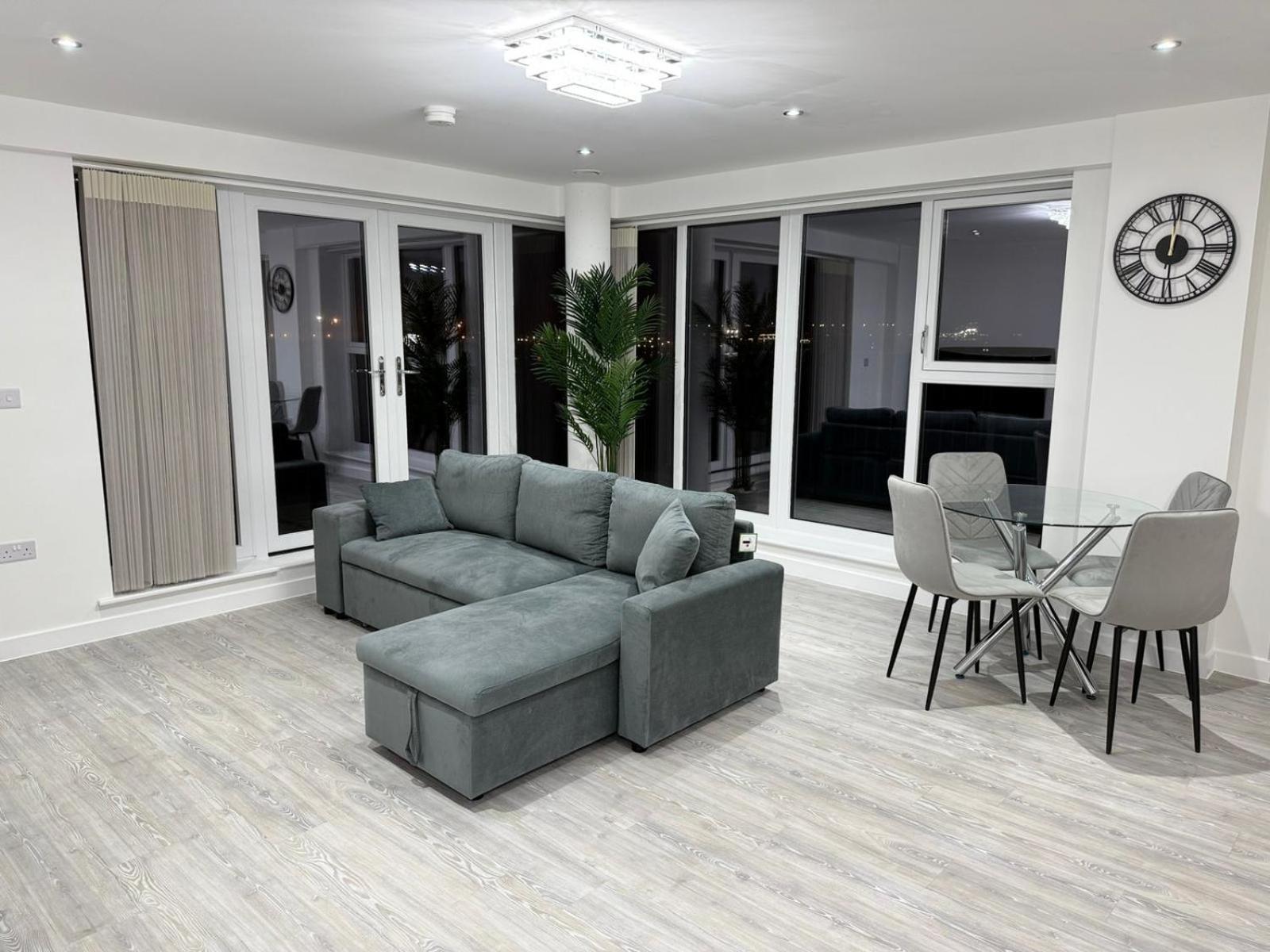 Serenity Waterfront 2 Bed Apartment Northfleet Экстерьер фото